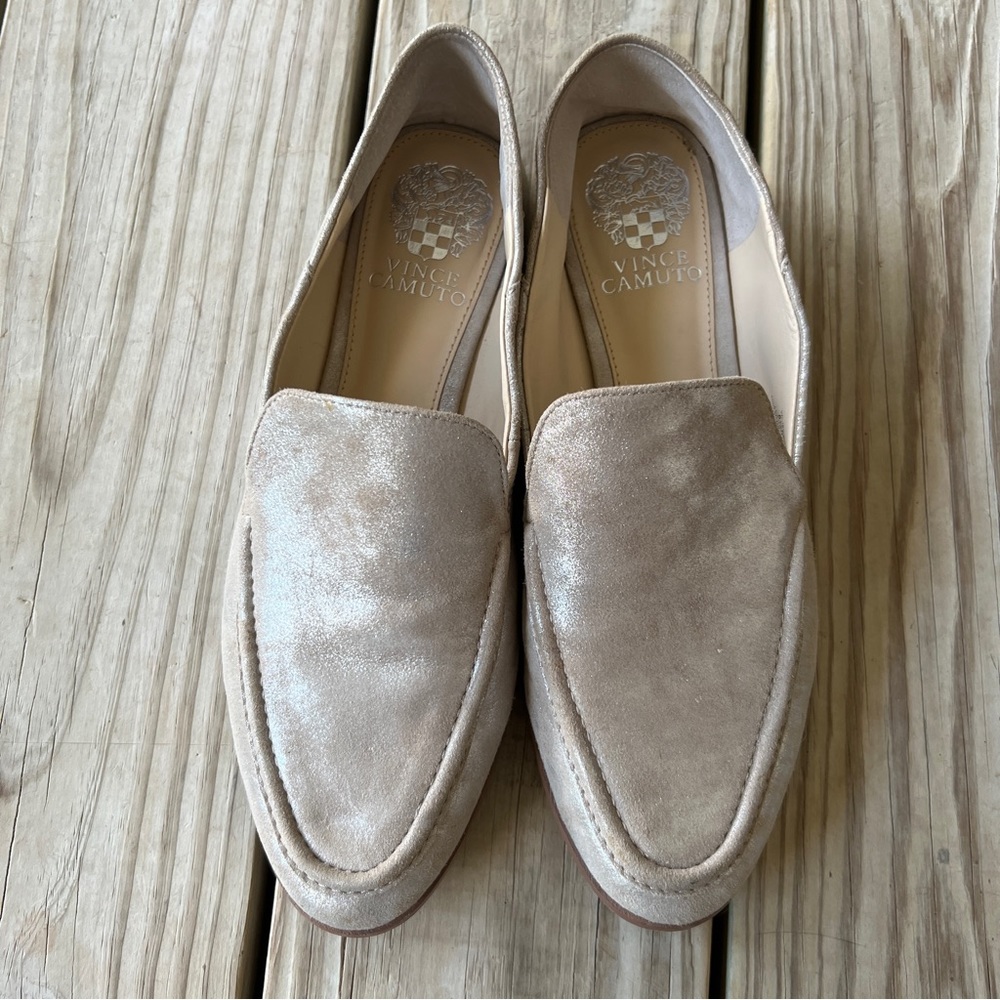 Vince Camuto Jendeya2 metallic champagne loafers